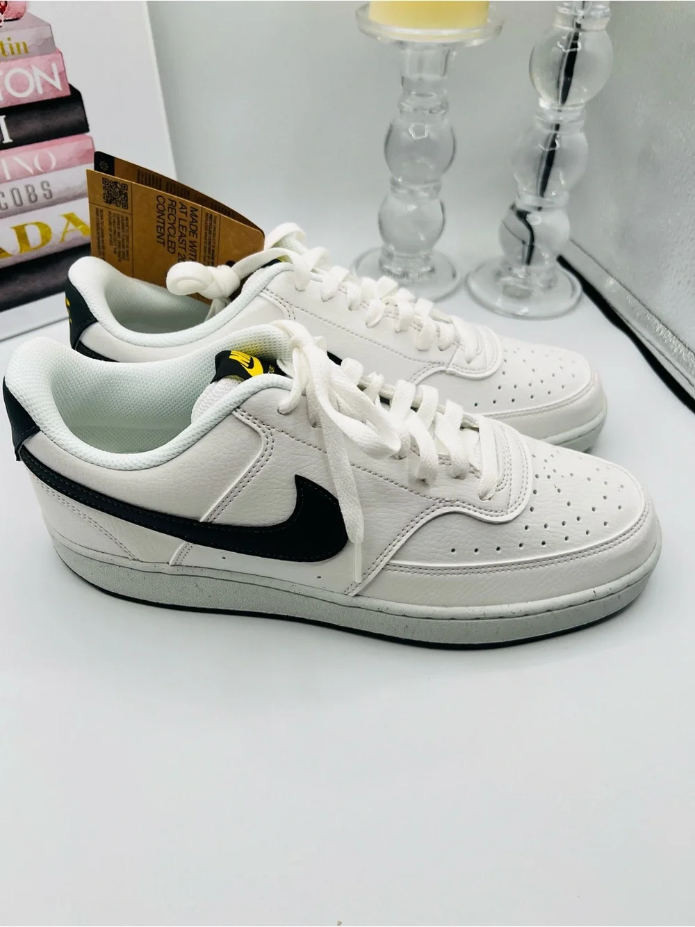 Nike NWOT Court Vision Low Next Nature sneakers with a graphite swoosh